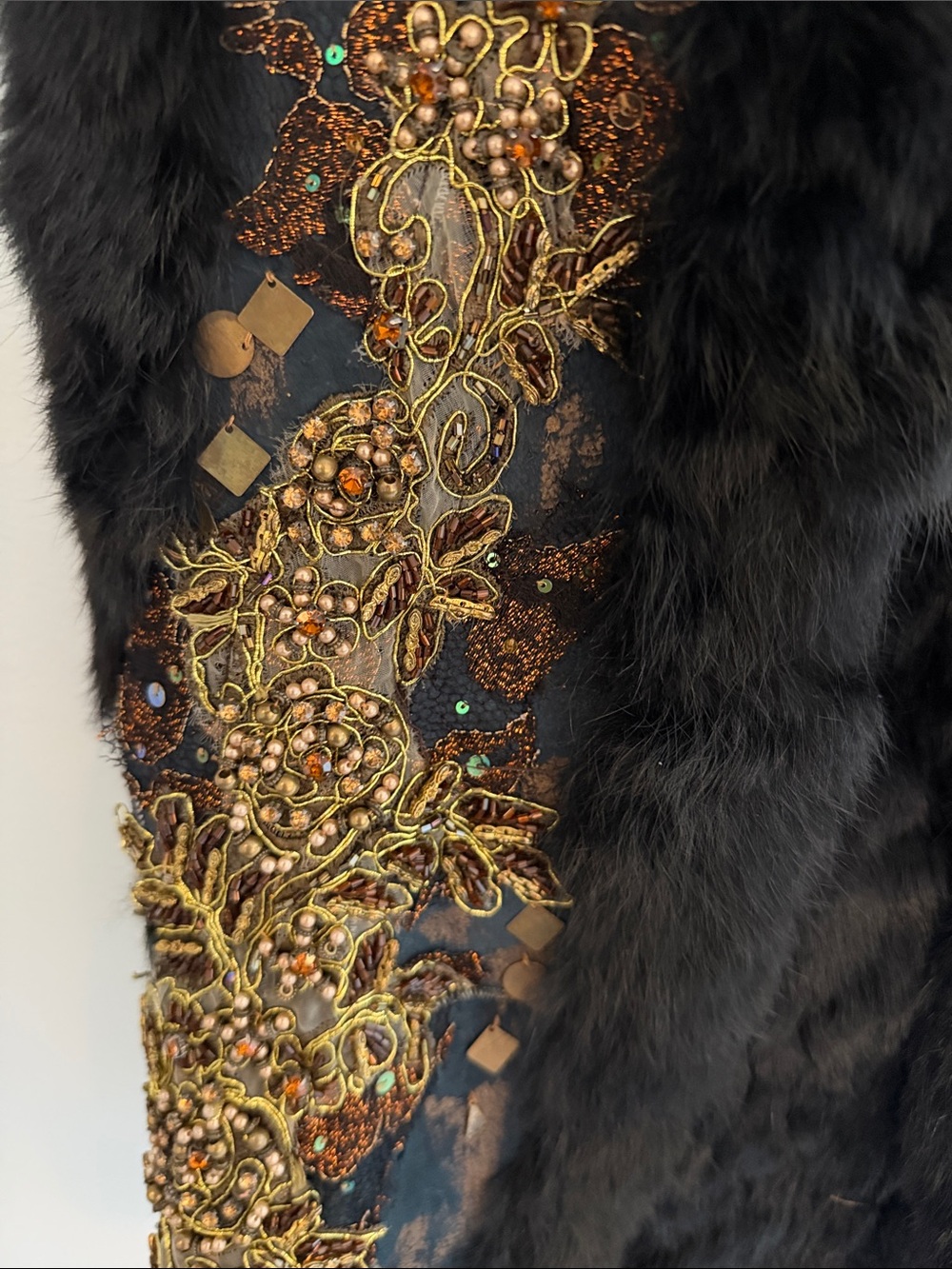 ⭐️Rabbit Fur Jeweled Embellished Stunning Vest⭐️ - Picture 2 of 7
